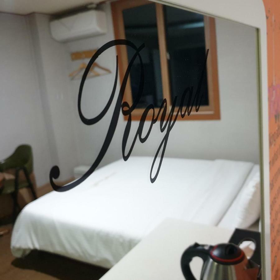 Pocheon Royal Hotel Ngoại thất bức ảnh