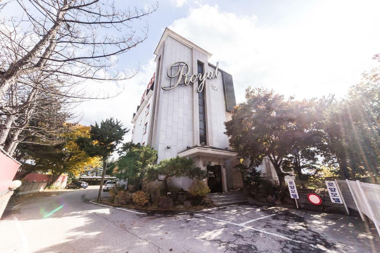 Pocheon Royal Hotel Ngoại thất bức ảnh
