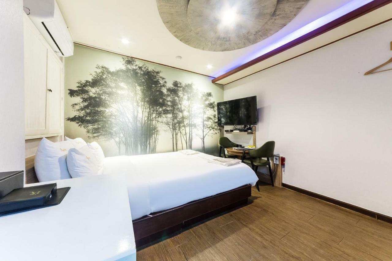 Pocheon Royal Hotel Ngoại thất bức ảnh