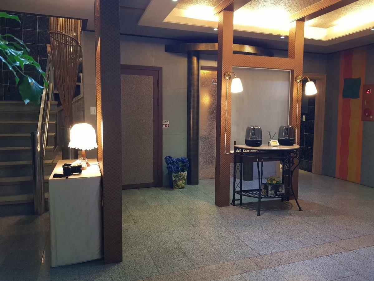 Pocheon Royal Hotel Ngoại thất bức ảnh